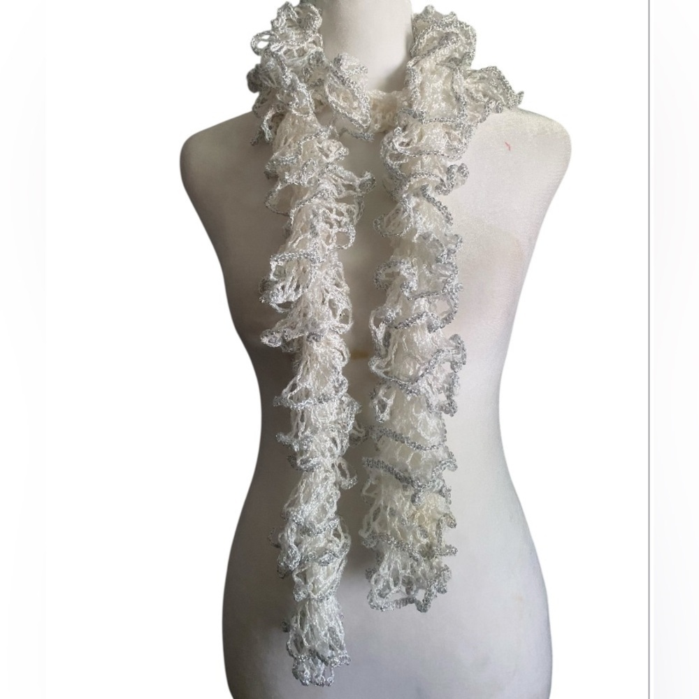 Handmade ruffle sashay white gray scarf